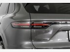 Thumbnail Photo 54 for 2020 Porsche Cayenne
